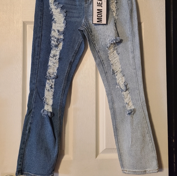 NWT Almost famous blue jeans size 9 - Picture 2 of 14